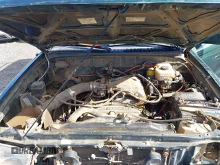 2001 Toyota 4Runner SR5 z VIN JT3HN86RX10358110, wystawiony jako IAAI lot #41807749 z przebiegiem 280 865 mil mil oraz . Historia ofert i sprzedaży dostępna na DreamBid. Obrazek 10.