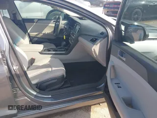 2019 Hyundai Sonata SE with VIN 5NPE24AF6KH750034, listed as a IAAI auction lot 41511943 with 116,871 mi miles. Bid and sale history available at carsss.com. Image 5.