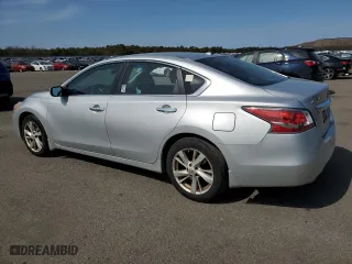 2014 Nissan Altima 2.5 SV with VIN 1N4AL3AP4EC125796, listed as a Copart auction lot 47900055 with 164,911 mi miles and Salvage Title. Bid and sale history available at carsss.com. Image 2.