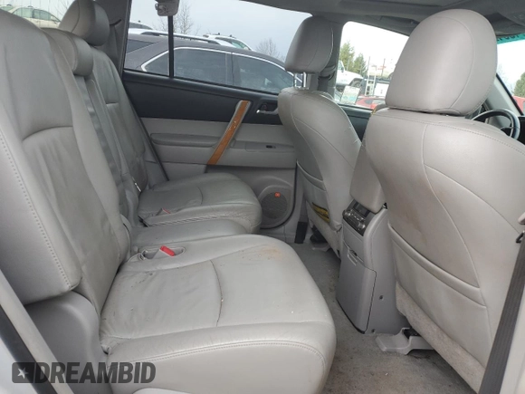 2009 Toyota Highlander Limited with VIN JTEEW44A692031958, listed as a Copart auction lot 45312135 with 319,035 mi miles and Salvage title. Bid and sale history available at DreamBid. Image 11.