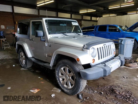2012 Jeep Wrangler Arctic z VIN 1C4GJWBG2CL237343, wystawiony jako Copart lot #64674015 z przebiegiem 72 750 mil mil oraz Szkoda całkowita • Salvage title. Historia ofert i sprzedaży dostępna na DreamBid. Obrazek 4.
