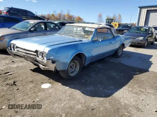1966 Oldsmobile Cutlass z VIN 338676M337914, wystawiony jako Copart lot #77462934 z przebiegiem 66 826 mil mil oraz Szkody całkowita. Historia ofert i sprzedaży dostępna na DreamBid. Obrazek 1.