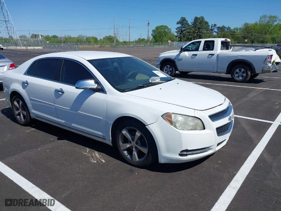 2009 Chevrolet Malibu LT w/1LT with VIN 1G1ZH57B39F160249, listed as a IAAI auction lot 42031928 with 195,046 mi miles. Bid and sale history available at carsss.com. Image 1.