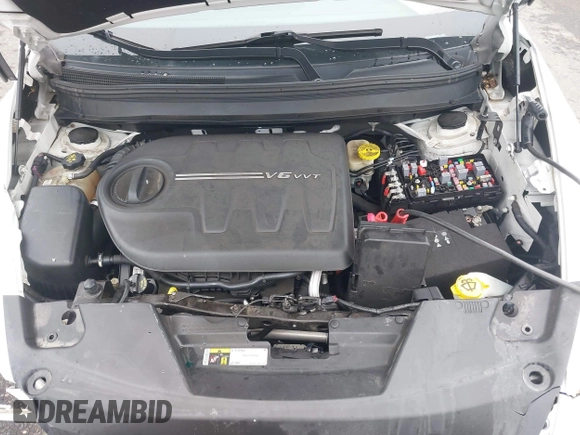 2016 Jeep Cherokee Trailhawk with VIN 1C4PJMBS4GW179121, listed as a IAAI auction lot 42516635 with 110,056 mi miles and . Bid and sale history available at DreamBid. Image 10.