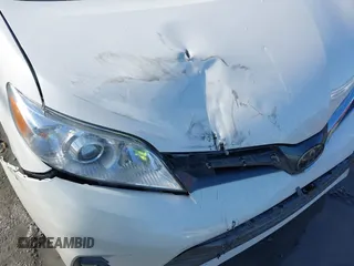 2020 Toyota Sienna XLE Auto Access Seat with VIN 5TDYZ3DCXLS029196, listed as a IAAI auction lot 41569611 with 50,319 mi miles and . Bid and sale history available at DreamBid. Image 17.