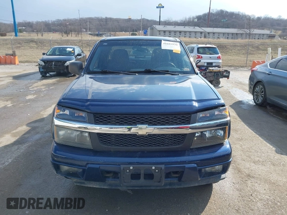 2004 Chevrolet Colorado LS Z71 with VIN 1GCDT196048188709, listed as a IAAI auction lot 41685930 with 153,673 mi miles. Bid and sale history available at carsss.com. Image 13.
