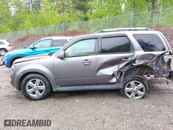 2010 Ford Escape Limited z VIN 1FMCU9EGXAKA70120, wystawiony jako IAAI lot #42330489 z przebiegiem 179 604 mil mil oraz . Historia ofert i sprzedaży dostępna na DreamBid. Obrazek 14.