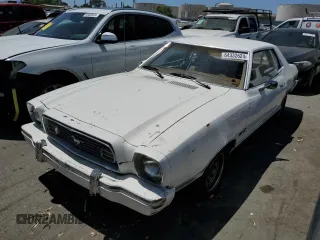 1974 Ford Mustang z VIN 4F02Z180434, wystawiony jako Copart lot #64332624 z przebiegiem 87 891 mil mil oraz Czysty tytuł • Clean title. Historia ofert i sprzedaży dostępna na DreamBid. Obrazek 1.