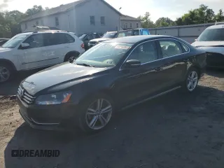 2014 Volkswagen Passat SE z VIN 1VWBH7A33EC016988, wystawiony jako Copart lot #58556235 z przebiegiem 200 665 mil mil oraz Szkoda całkowita • Salvage title. Historia ofert i sprzedaży dostępna na DreamBid. Obrazek 1.