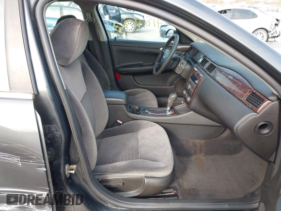 2016 Chevrolet Impala LT with VIN 2G1WB5E35G1100221, listed as a IAAI auction lot 41812763 with 162,283 mi miles and . Bid and sale history available at DreamBid. Image 5.