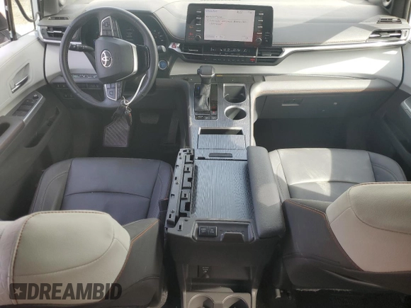 2022 Toyota Sienna XSE with VIN 5TDDRKEC2NS094411, listed as a Copart auction lot 46491605 with 72,740 mi miles and Salvage title. Bid and sale history available at DreamBid. Image 8.