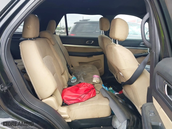 2016 Ford Explorer with VIN 1FM5K7BH1GGB69923, listed as a IAAI auction lot 42018071 with 198,246 mi miles. Bid and sale history available at carsss.com. Image 8.