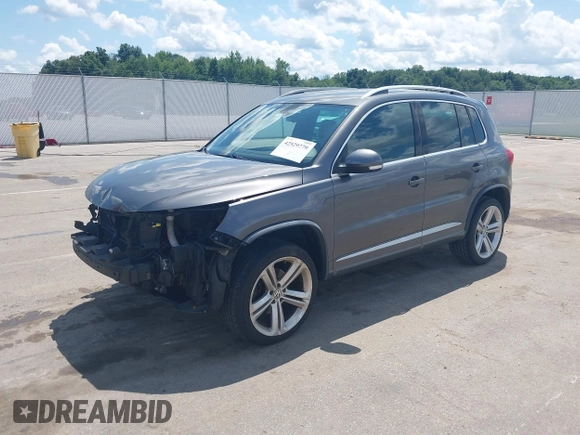 2016 Volkswagen Tiguan SE with VIN WVGAV7AX8GW083822, listed as a IAAI auction lot 42529779 with 65,437 mi miles and . Bid and sale history available at DreamBid. Image 18.