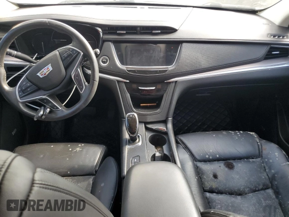 2017 Cadillac XT5 Premium Luxury FWD z VIN 1GYKNCRS7HZ130553, wystawiony jako Copart lot #60337905 z przebiegiem Nie podano mil oraz Szkoda całkowita • Salvage title. Historia ofert i sprzedaży dostępna na DreamBid. Obrazek 8.