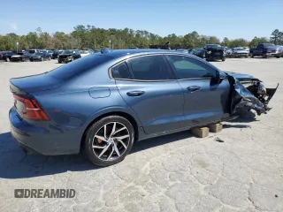 2020 Volvo S60 Momentum z VIN 7JR102FK5LG049748, wystawiony jako Copart lot #49587625 z przebiegiem 103 391 mil mil oraz Nie do naprawy • Non repairable. Historia ofert i sprzedaży dostępna na DreamBid. Obrazek 3.