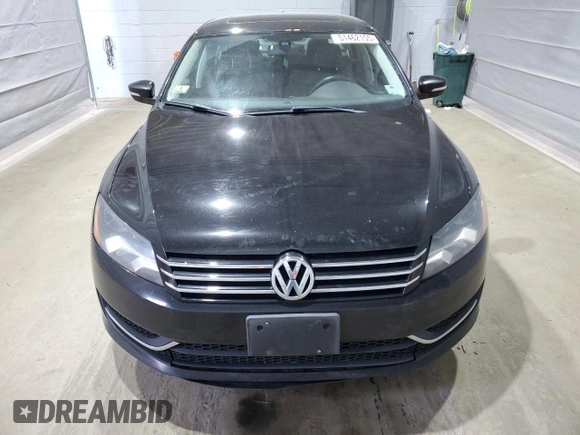 2012 Volkswagen Passat SE z VIN 1VWBP7A32CC075739, wystawiony jako Copart lot #51462155 z przebiegiem 246 675 mil mil oraz Czysty tytuł • Clean title. Historia ofert i sprzedaży dostępna na DreamBid. Obrazek 5.