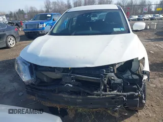 2019 Nissan Rogue SV with VIN KNMAT2MV4KP548848, listed as a IAAI auction lot 41802238 with 198,710 mi miles and . Bid and sale history available at DreamBid. Image 13.