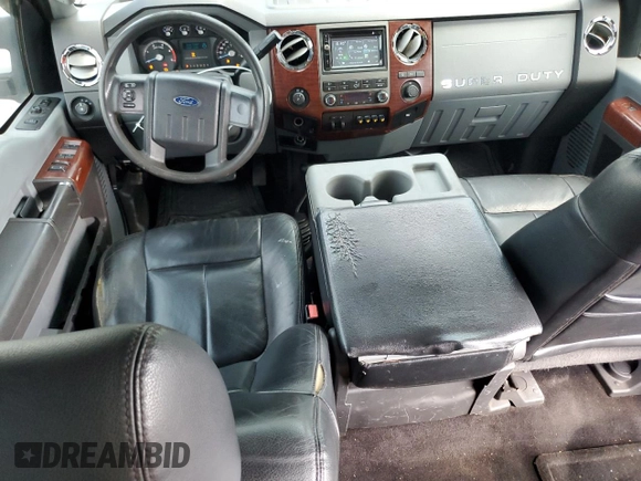 2011 Ford F-250 XL с VIN 1FT7W2BT5BEA96892, выставлен на аукционе Copart как лот 55018015 с пробегом 205 440 миль миль и Списание • Salvage title. История ставок и продаж доступна на DreamBid. Изображение 8.