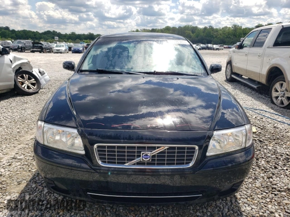 2005 Volvo S80 z VIN YV1TS592251392046, wystawiony jako Copart lot #55483455 z przebiegiem 76 762 mil mil oraz Szkoda całkowita • Salvage title. Historia ofert i sprzedaży dostępna na DreamBid. Obrazek 5.