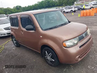 2011 Nissan Cube S z VIN JN8AZ2KR6BT211422, wystawiony jako IAAI lot #42238262 z przebiegiem 204 371 mil mil oraz . Historia ofert i sprzedaży dostępna na DreamBid. Obrazek 1.
