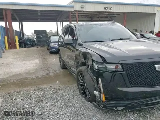 2022 Cadillac Escalade Sport Platinum with VIN 1GYS4GKL5NR304077, listed as a Copart auction lot 86529834 with 41,887 mi miles and Salvage Title. Bid and sale history available at carsss.com. Image 14.