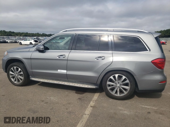 2015 Mercedes-Benz GL-Class GL 450 with VIN 4JGDF6EEXFA523693, listed as a Copart auction lot 71162193 with 141,708 mi miles. Bid and sale history available at carsss.com. Image 2.