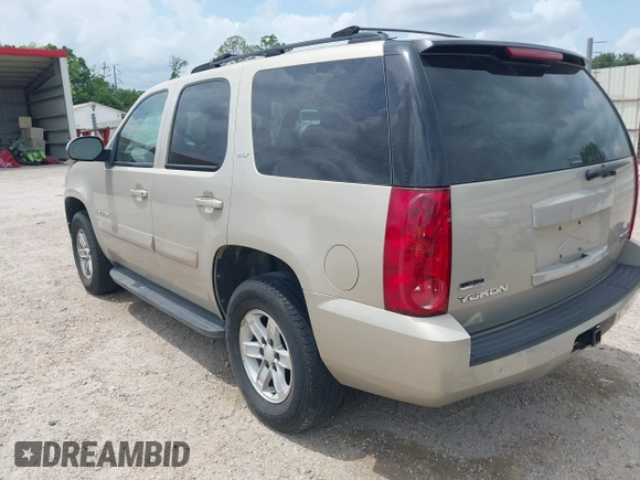 2007 GMC Yukon SLE with VIN 1GKFC13097R327218, listed as a IAAI auction lot 42142633 with 135,206 mi miles and . Bid and sale history available at DreamBid. Image 3.