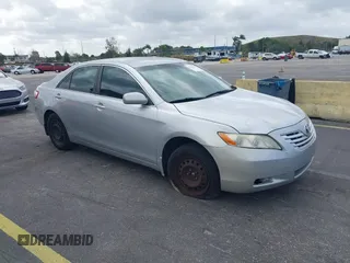2007 Toyota Camry CE with VIN 4T1BE46K97U621990, listed as a IAAI auction lot 41907054 with 136,067 mi miles. Bid and sale history available at carsss.com. Image 1.