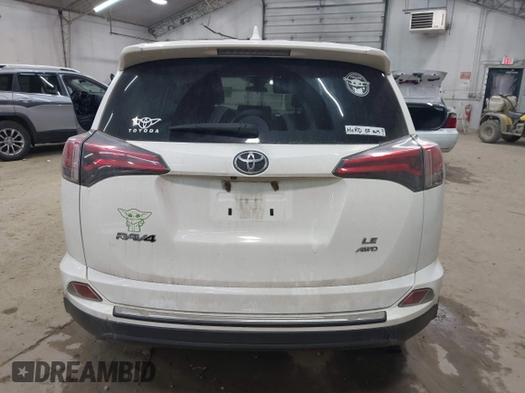 2018 Toyota RAV4 LE z VIN JTMBFREV7JJ207951, wystawiony jako IAAI lot #42376282 z przebiegiem 109 704 mil mil oraz . Historia ofert i sprzedaży dostępna na DreamBid. Obrazek 16.