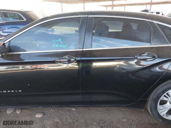 2014 Chevrolet Impala LT with VIN 2G1125S32E9203562, listed as a IAAI auction lot 41484838 with NaN miles. Bid and sale history available at carsss.com. Image 14.