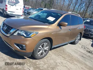 2017 Nissan Pathfinder Platinum with VIN 5N1DR2MN1HC608477, listed as a IAAI auction lot 41744400 with 137,974 mi miles. Bid and sale history available at carsss.com. Image 2.