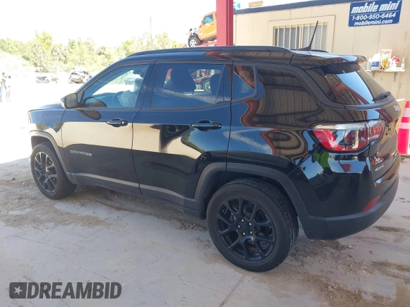 2022 Jeep Compass Latitude Lux z VIN 3C4NJDFB8NT127866, wystawiony jako IAAI lot #41859265 z przebiegiem 29 005 mil mil oraz . Historia ofert i sprzedaży dostępna na DreamBid. Obrazek 14.
