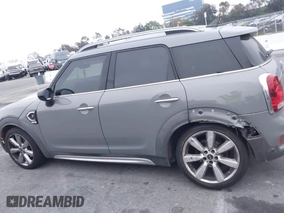 2020 MINI Countryman Cooper S with VIN WMZYW7C00L3L92535, listed as a IAAI auction lot 42029989 with 61,066 mi miles and . Bid and sale history available at DreamBid. Image 14.