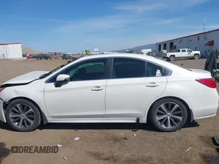 2015 Subaru Legacy 2.5i Limited with VIN 4S3BNAL66F3011270, listed as a IAAI auction lot 42047227 with 172,473 mi miles. Bid and sale history available at carsss.com. Image 15.