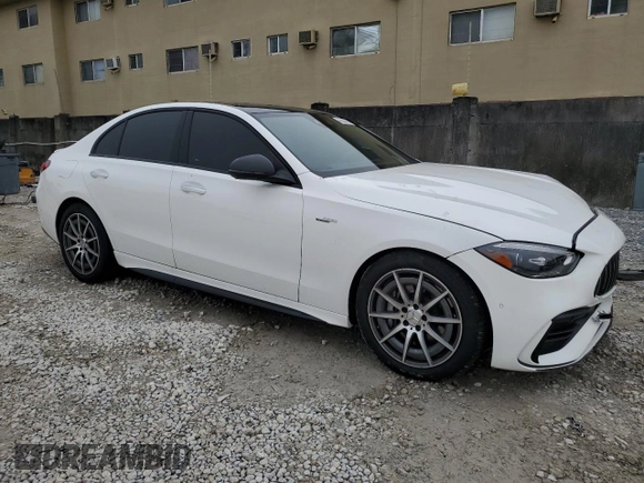 2024 Mercedes-Benz C 43 AMG z VIN W1KAF8HB8RR228611, wystawiony jako Copart lot #42020315 z przebiegiem 1 161 mil mil oraz Szkoda całkowita • Salvage title. Historia ofert i sprzedaży dostępna na DreamBid. Obrazek 4.