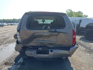 2007 Chevrolet Tahoe LTZ with VIN 1GNFK13077J130469, listed as a IAAI auction lot 42463054 with 126,266 mi miles and . Bid and sale history available at DreamBid. Image 16.