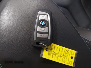 2020 BMW M2 Competition z VIN WBS2U7C09L7F85590, wystawiony jako IAAI lot #41836200 z przebiegiem 59 729 mil mil oraz . Historia ofert i sprzedaży dostępna na DreamBid. Obrazek 11.