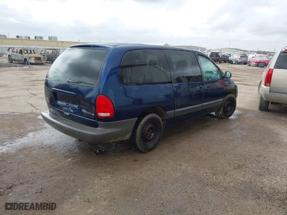 2000 Dodge Caravan SE with VIN 1B4GP44GXYB799162, listed as a IAAI auction lot 41684108 with NaN miles. Bid and sale history available at carsss.com. Image 4.