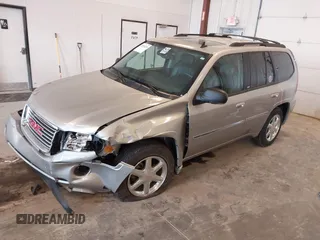 2007 GMC Envoy SLE z VIN 1GKDT13S572152757, wystawiony jako IAAI lot #42095239 z przebiegiem 50 510 mil mil oraz . Historia ofert i sprzedaży dostępna na DreamBid. Obrazek 17.