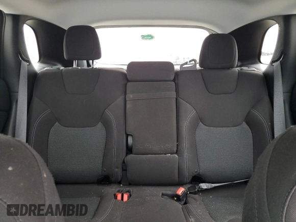2019 Jeep Cherokee Latitude with VIN 1C4PJLCB4KD265025, listed as a Copart auction lot 52199655 with 36,294 mi miles and Salvage Title. Bid and sale history available at carsss.com. Image 10.