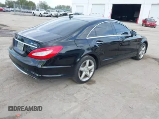 2013 Mercedes-Benz CLS-Class CLS 550 with VIN WDDLJ9BB5DA059810, listed as a IAAI auction lot 41520786 with 248,503 mi miles. Bid and sale history available at carsss.com. Image 4.