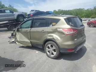 2013 Ford Escape SE с VIN 1FMCU9GX4DUA82835, выставлен на аукционе Copart как лот 58487185 с пробегом Не указан миль и Списание • Salvage title. История ставок и продаж доступна на DreamBid. Изображение 2.