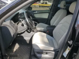 2020 Volkswagen Tiguan SEL Premium R-Line with VIN 3VV4B7AX9LM164690, listed as a Copart auction lot 71342434 with 62,009 mi miles and Salvage Title. Bid and sale history available at carsss.com. Image 7.