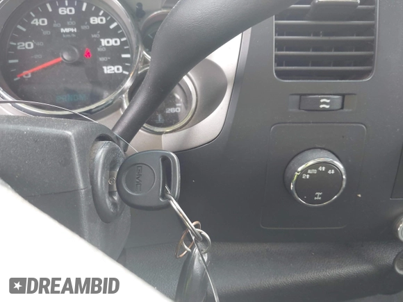 2009 GMC Sierra 1500 SLE with VIN 3GTEK23M59G116488, listed as a IAAI auction lot 42011693 with 201,679 mi miles and . Bid and sale history available at DreamBid. Image 11.