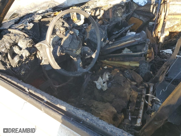 2006 Chevrolet Silverado 1500 LT1 with VIN 1GCEC19Z06Z116520, listed as a Copart auction lot 86902114 with 0 mi miles and Salvage Title. Bid and sale history available at carsss.com. Image 7.
