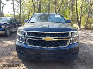 2019 Chevrolet Suburban LT with VIN 1GNSKHKC5KR333566, listed as a IAAI auction lot 41996940 with 95,807 mi miles. Bid and sale history available at carsss.com. Image 13.