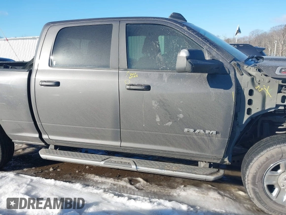 2022 Ram 2500 Big Horn with VIN 3C6UR5DJ8NG231908, listed as a IAAI auction lot 41626205 with 74,481 mi miles and . Bid and sale history available at DreamBid. Image 13.