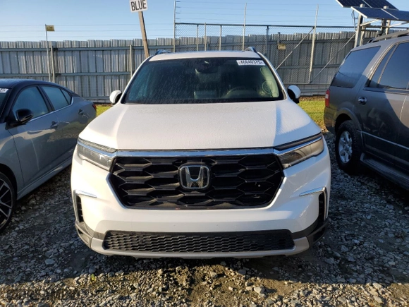 2023 Honda Pilot Touring with VIN 5FNYG2H75PB013611, listed as a Copart auction lot 46640375 with 35,446 mi miles and Clean Title. Bid and sale history available at carsss.com. Image 5.