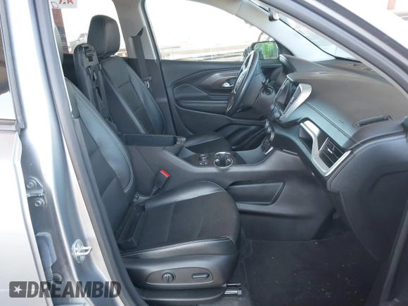 2024 GMC Terrain SLT with VIN 3GKALPEG9RL144550, listed as a IAAI auction lot 42720045 with 43,941 mi miles and . Bid and sale history available at DreamBid. Image 5.