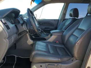 2006 Honda Pilot EX-L with RES with VIN 5FNYF28686B036261, listed as a Copart auction lot 46891555 with 203,992 mi miles and Salvage Title. Bid and sale history available at carsss.com. Image 7.
